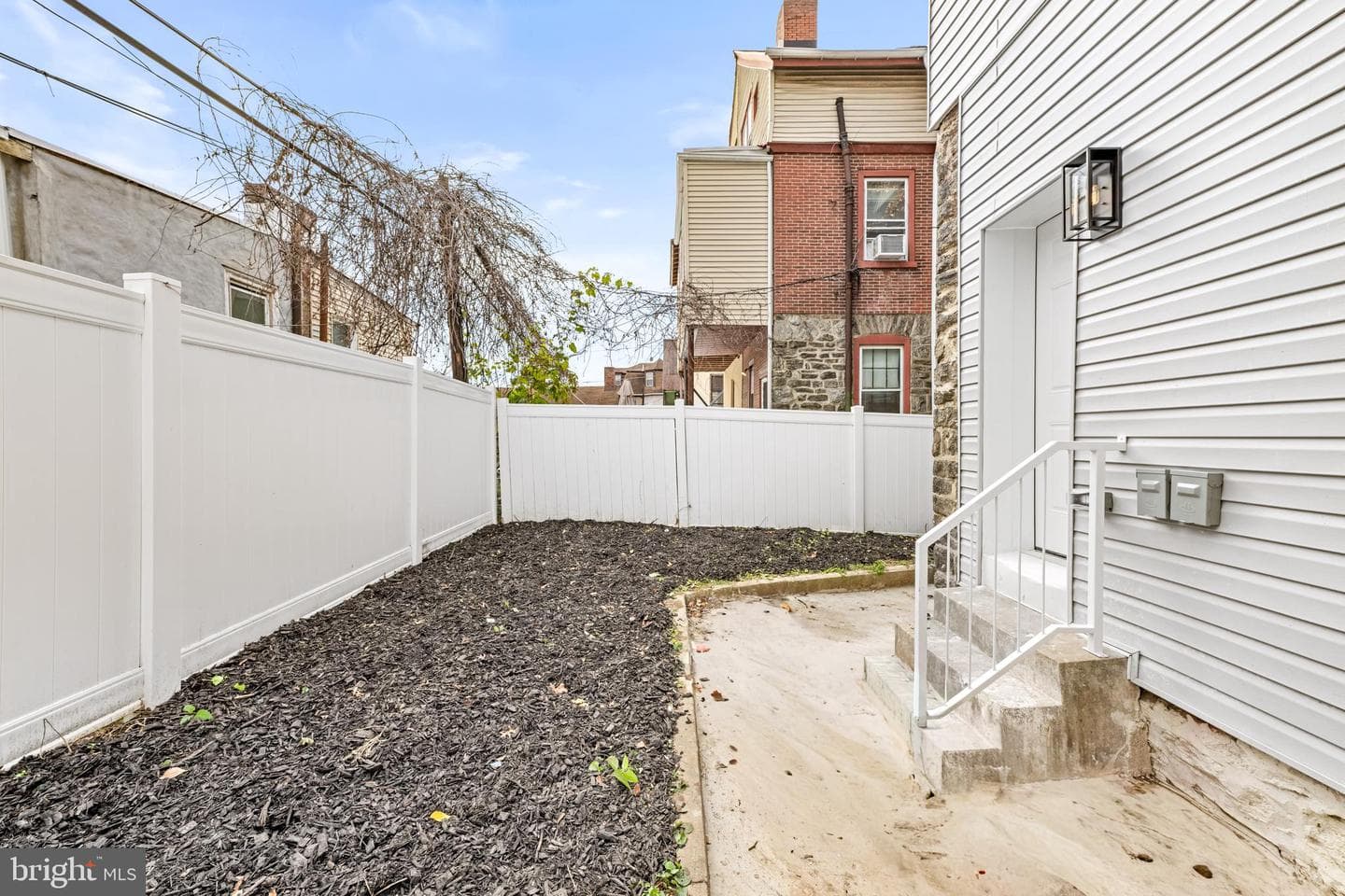240 W Earlham Terrace photo 38