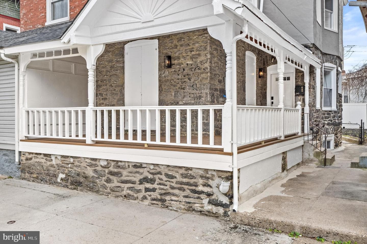 240 W Earlham Terrace photo 43