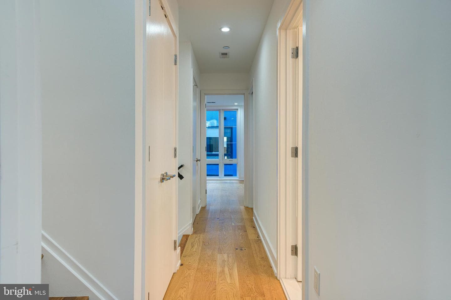 1746 N Hope Street photo 22