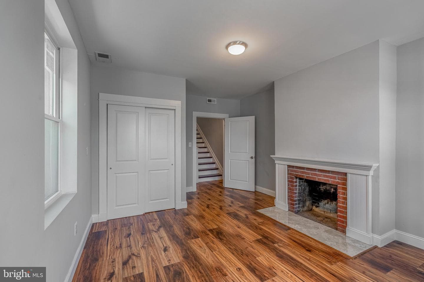 308 W Upsal Street photo 8