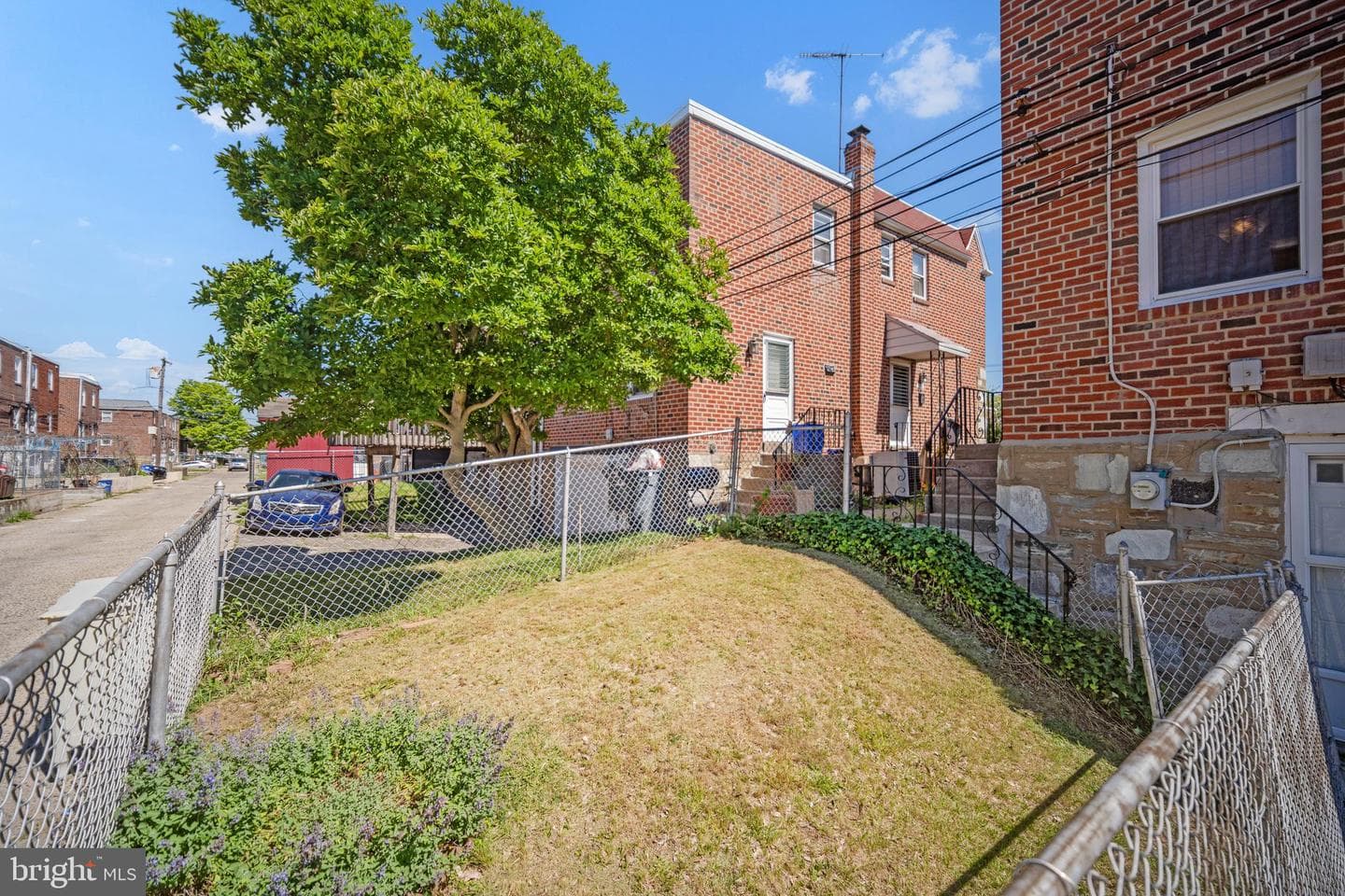 2414 Vista Street photo 4