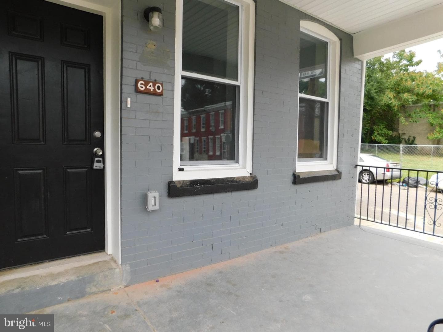 640 N Brooklyn Street photo 2