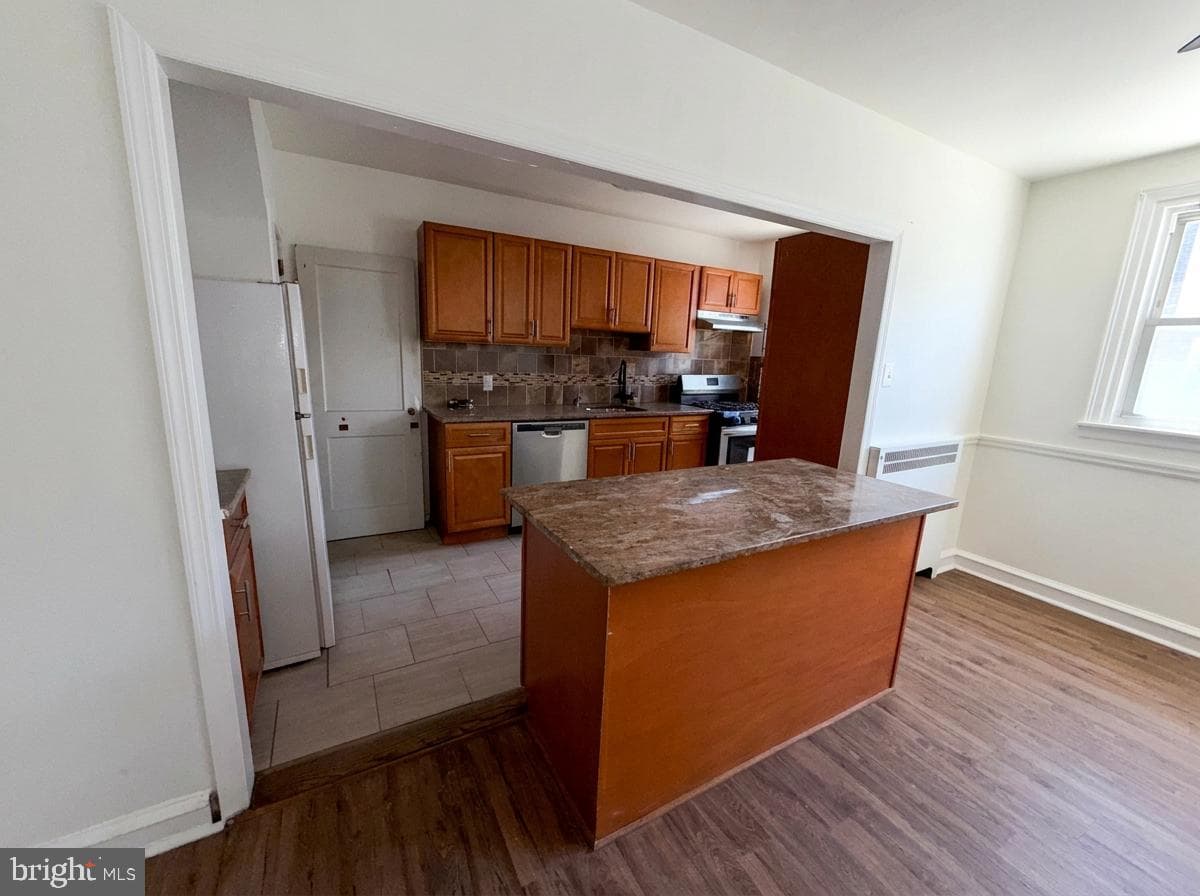 134 Widener St photo 13
