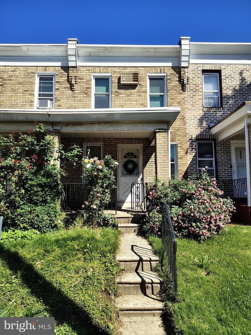6318 Ditman Street photo 2