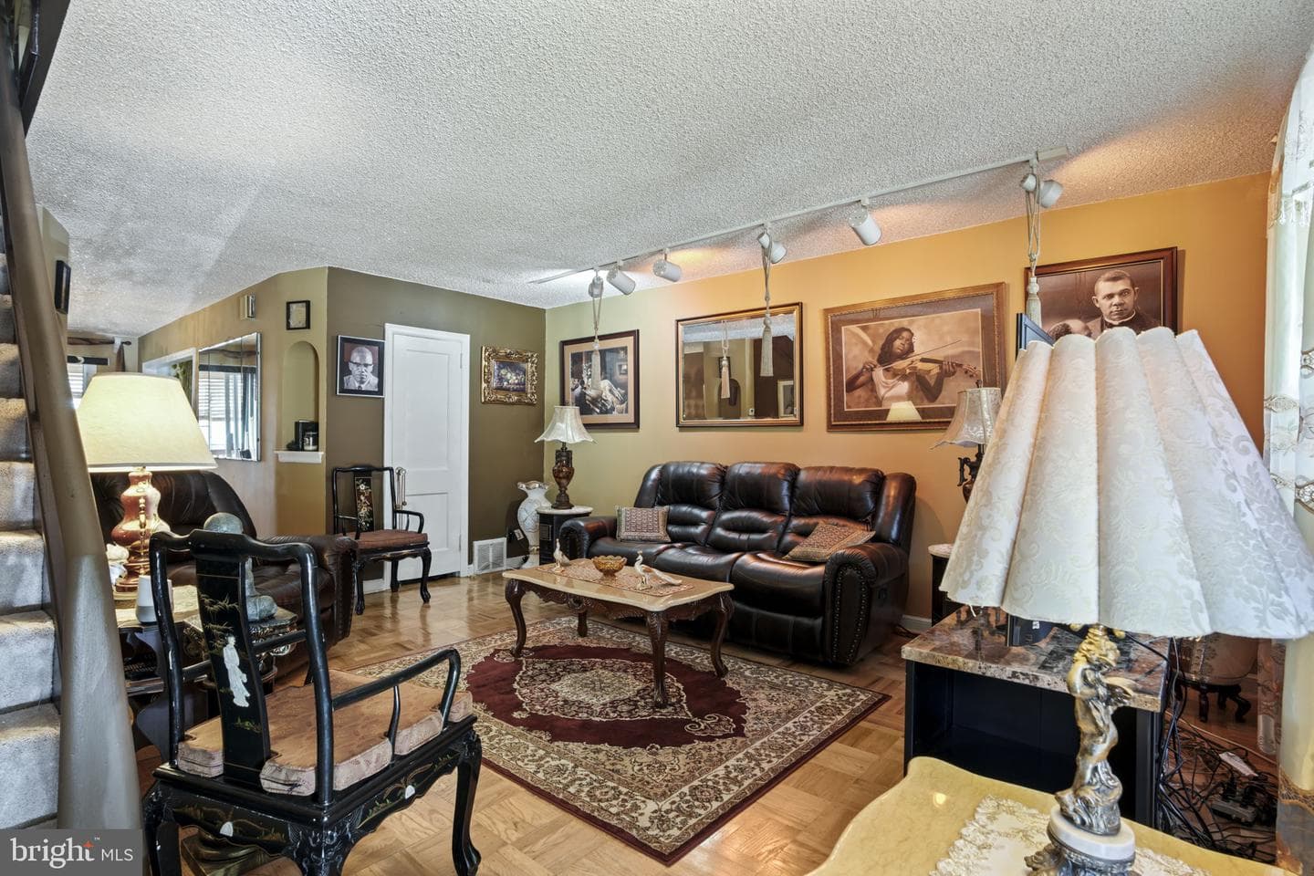 540 Parnell Place photo 3