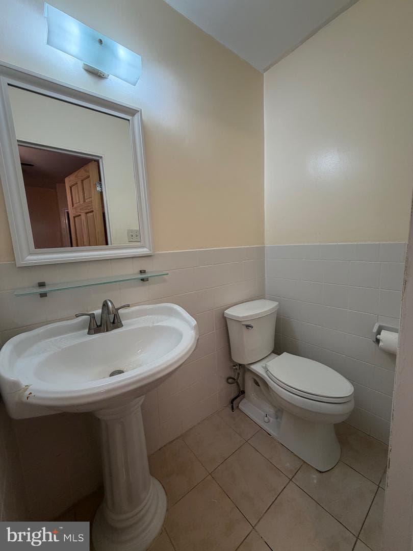 1503 Hellerman Street photo 7