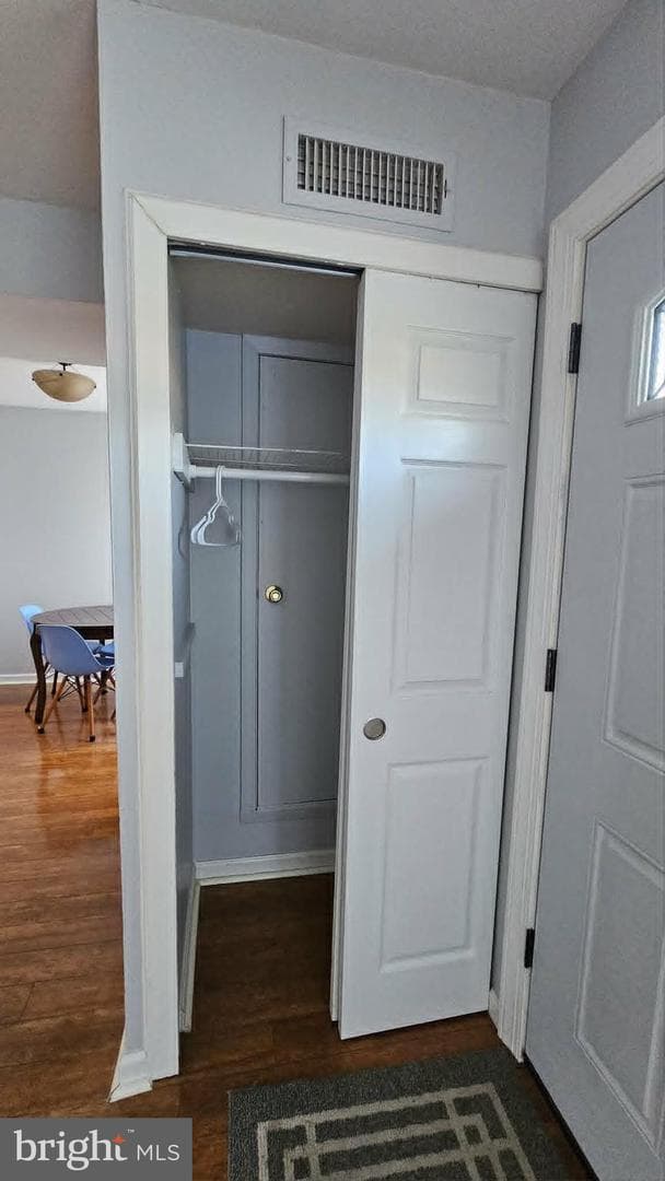 3850 Woodhaven Rd # 503 photo 17