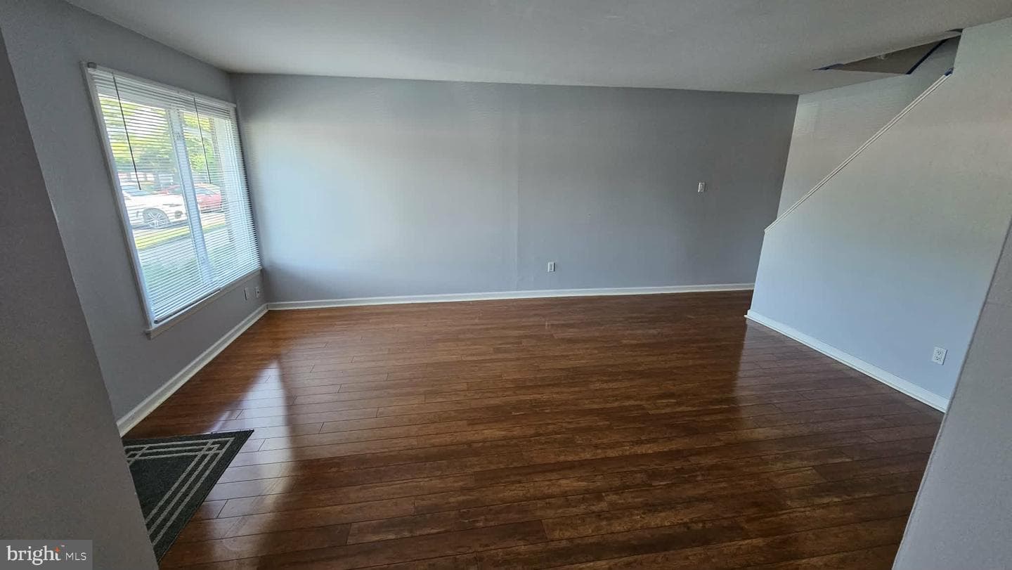 3850 Woodhaven Rd # 503 photo 6