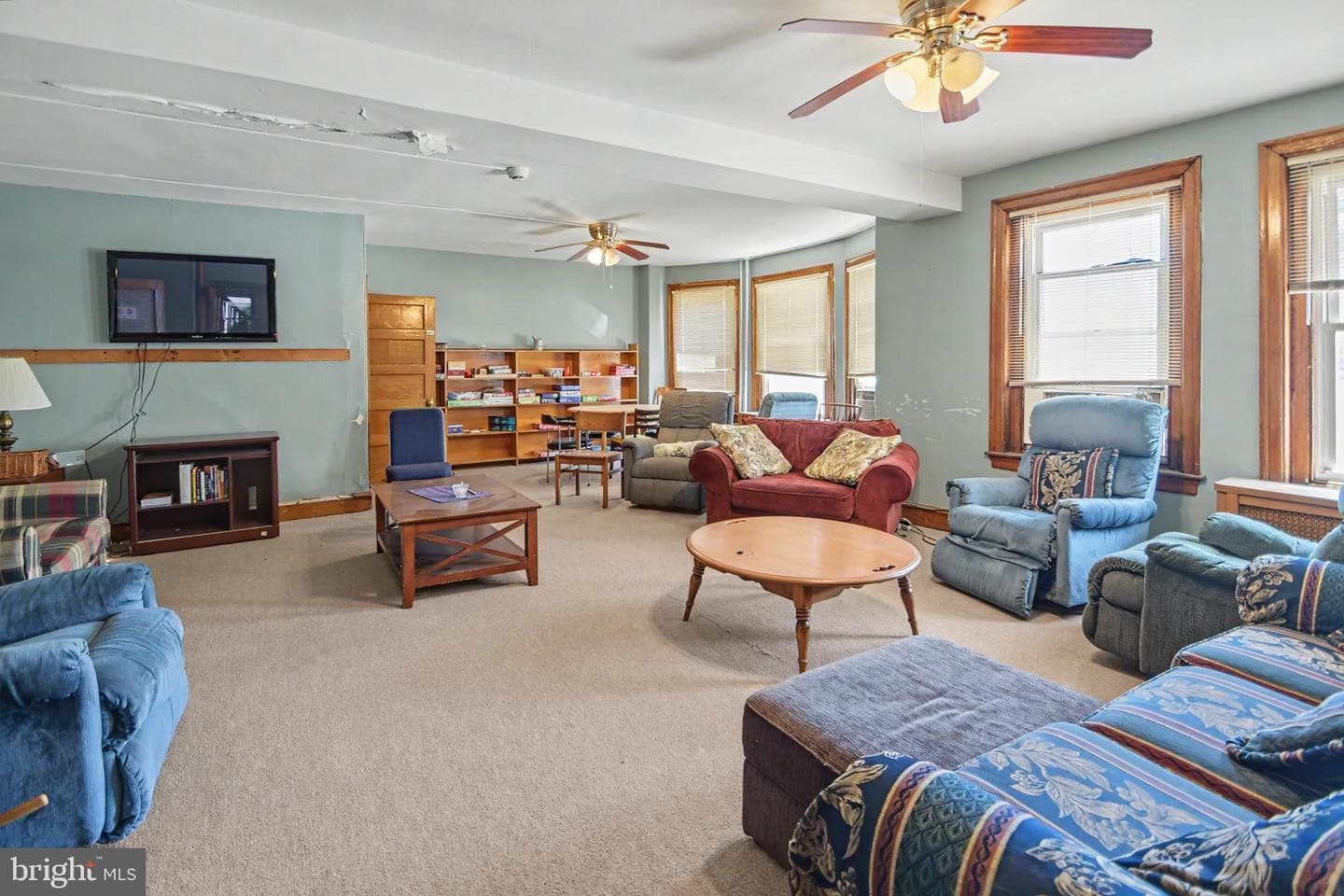 45 W Logan Street photo 45
