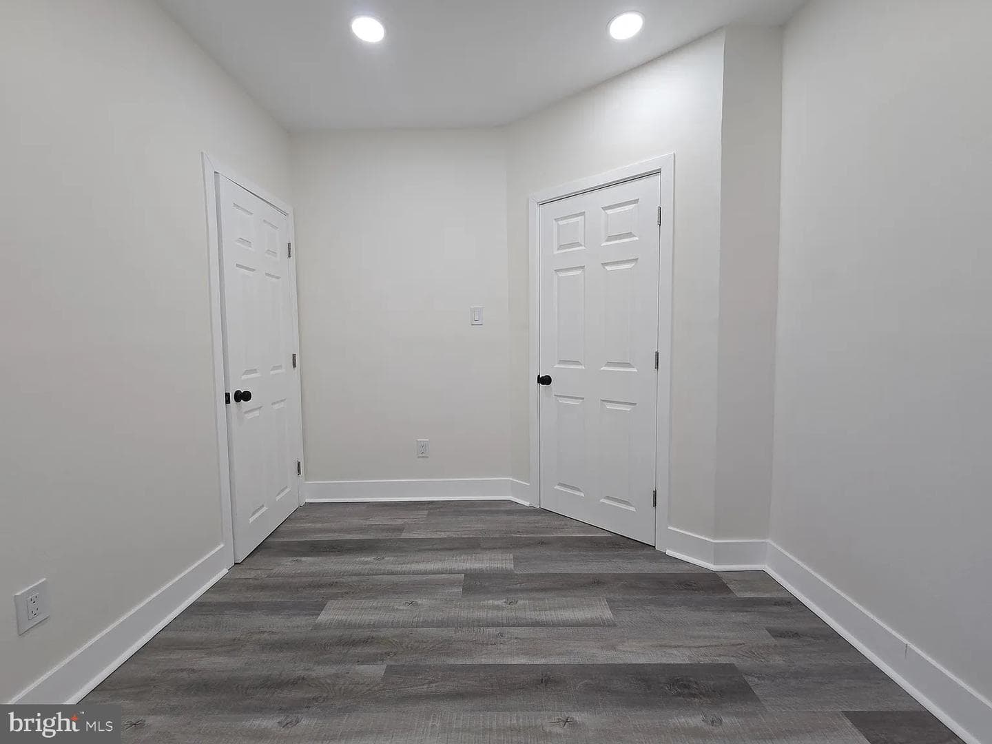 962 Carver Street photo 10