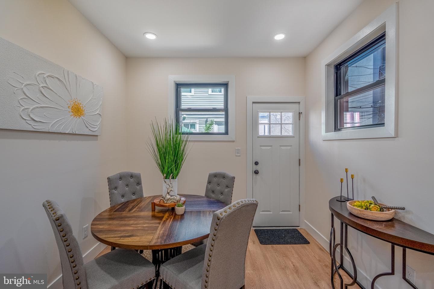 1405 N Corlies Street photo 4