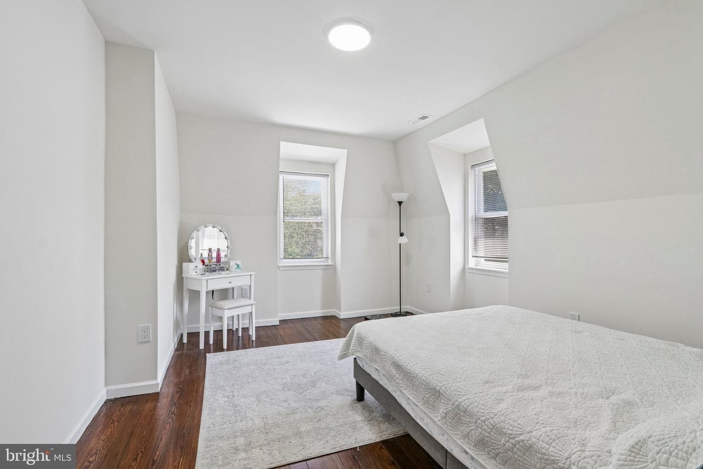 1015 S 47th Street photo 34