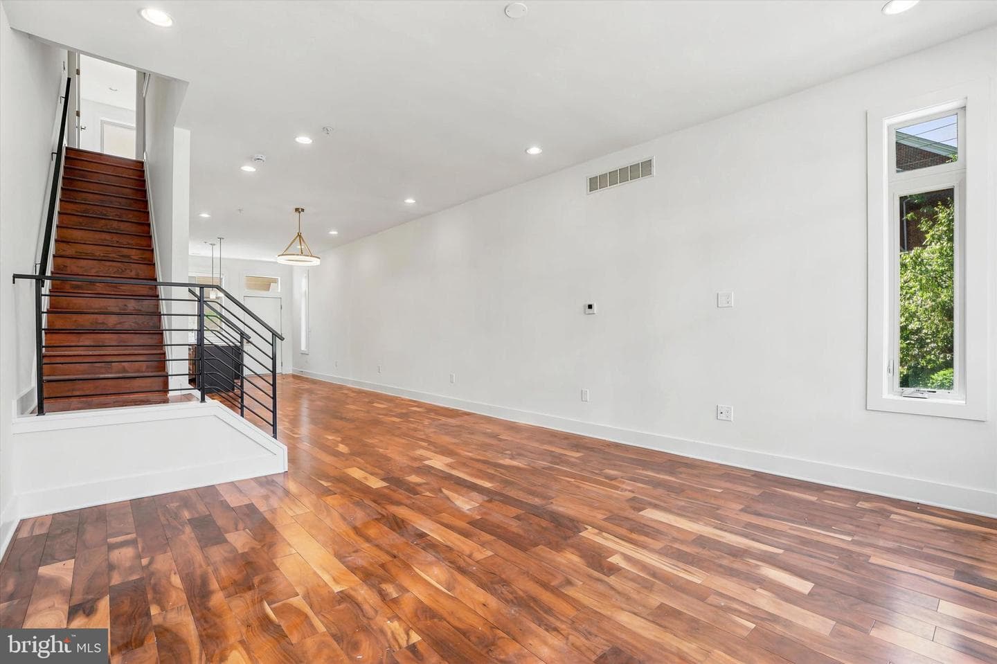 740 S Chris Columbus Boulevard #17 photo 3