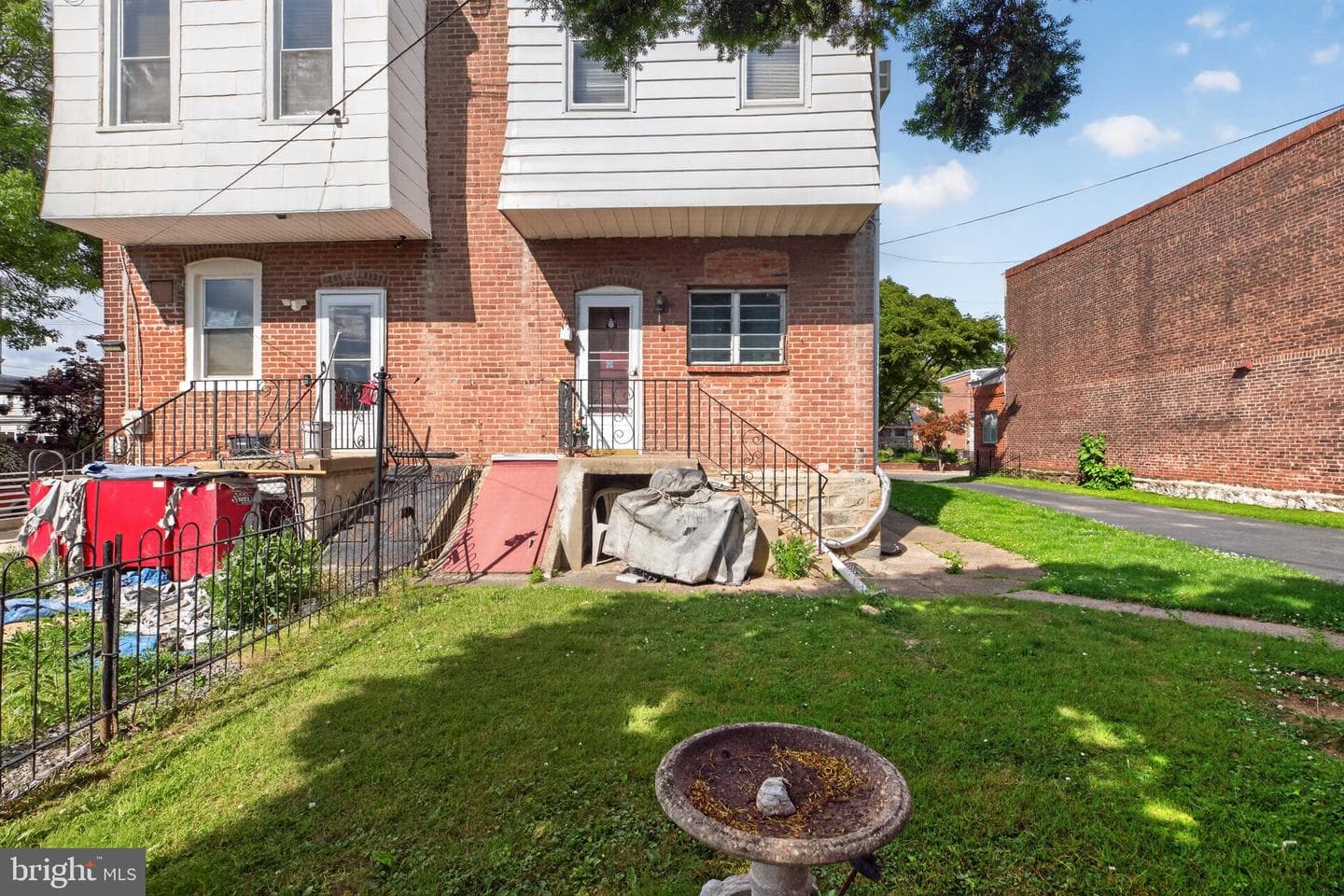 4124 Comly St photo 3