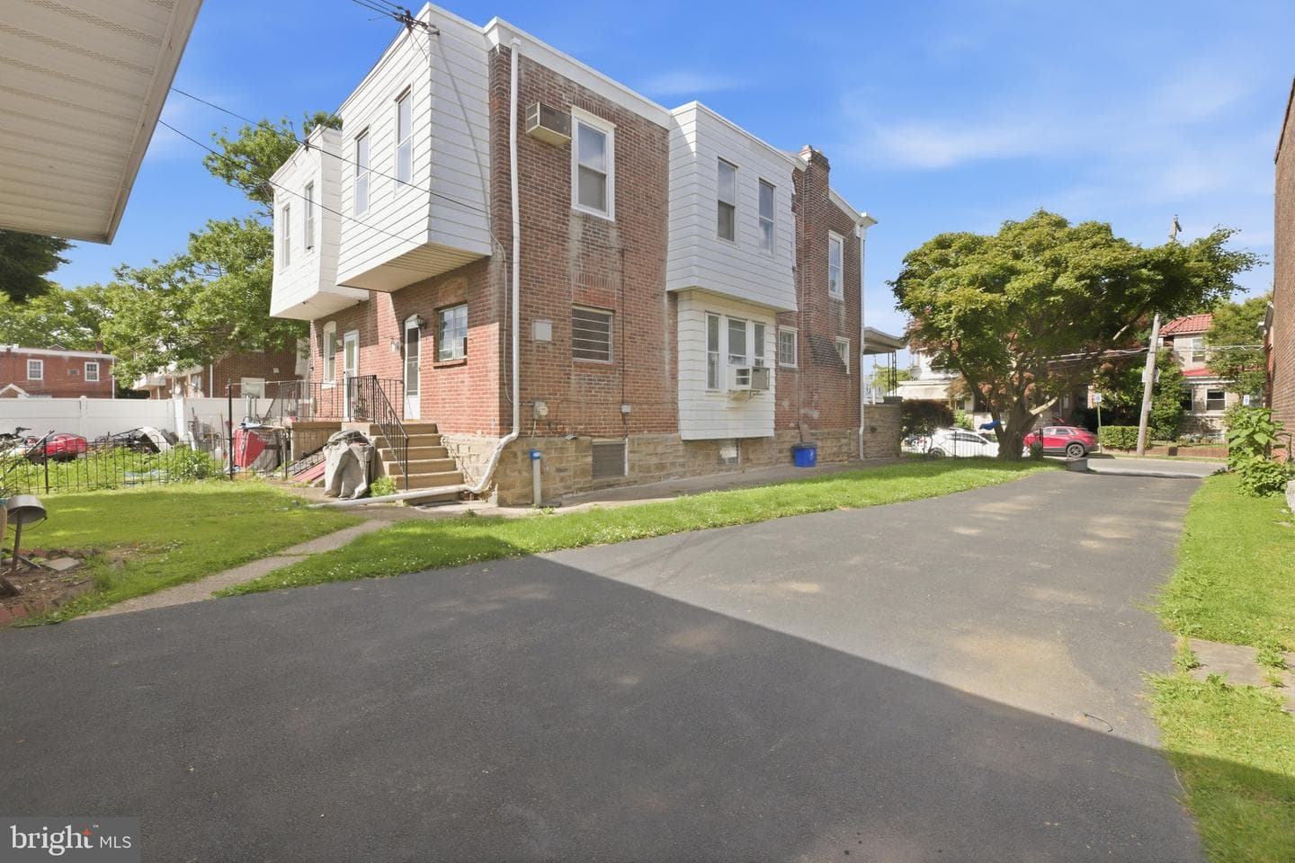 4124 Comly St photo 6