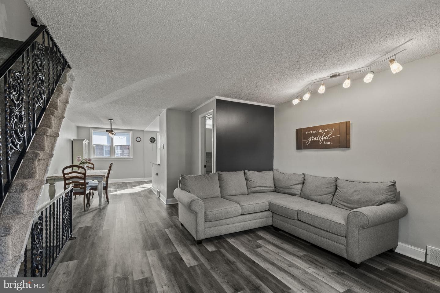 1816 Meribrook Road photo 6
