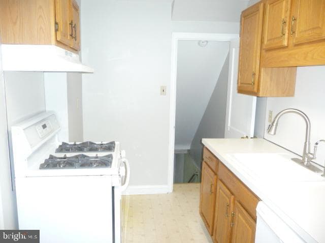 2913 Passmore Street photo 12