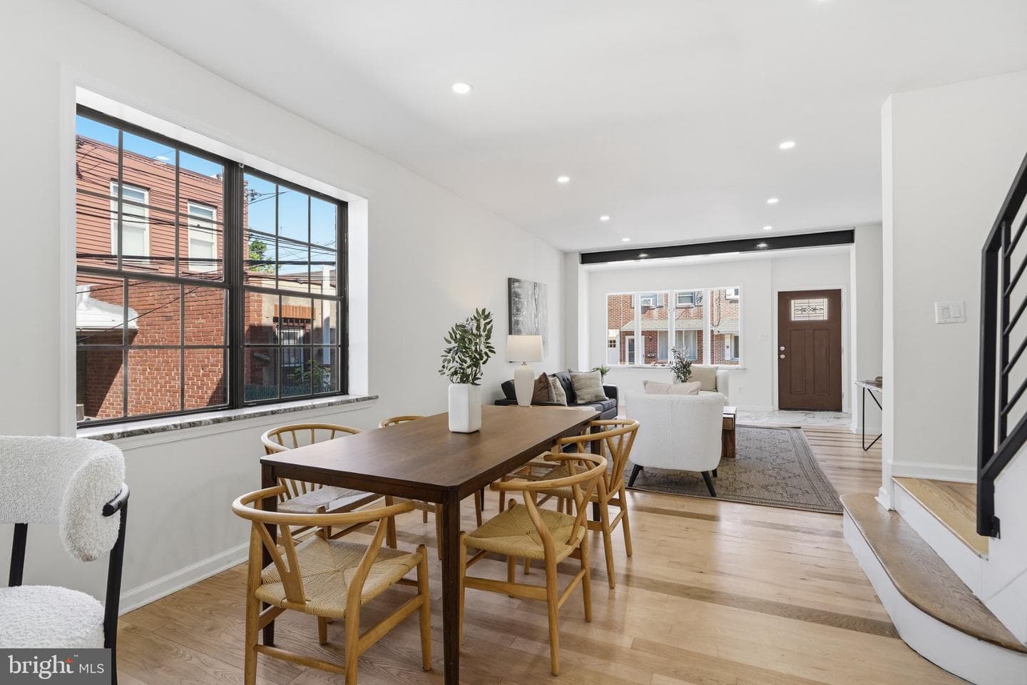 4711 Melrose Street photo 11