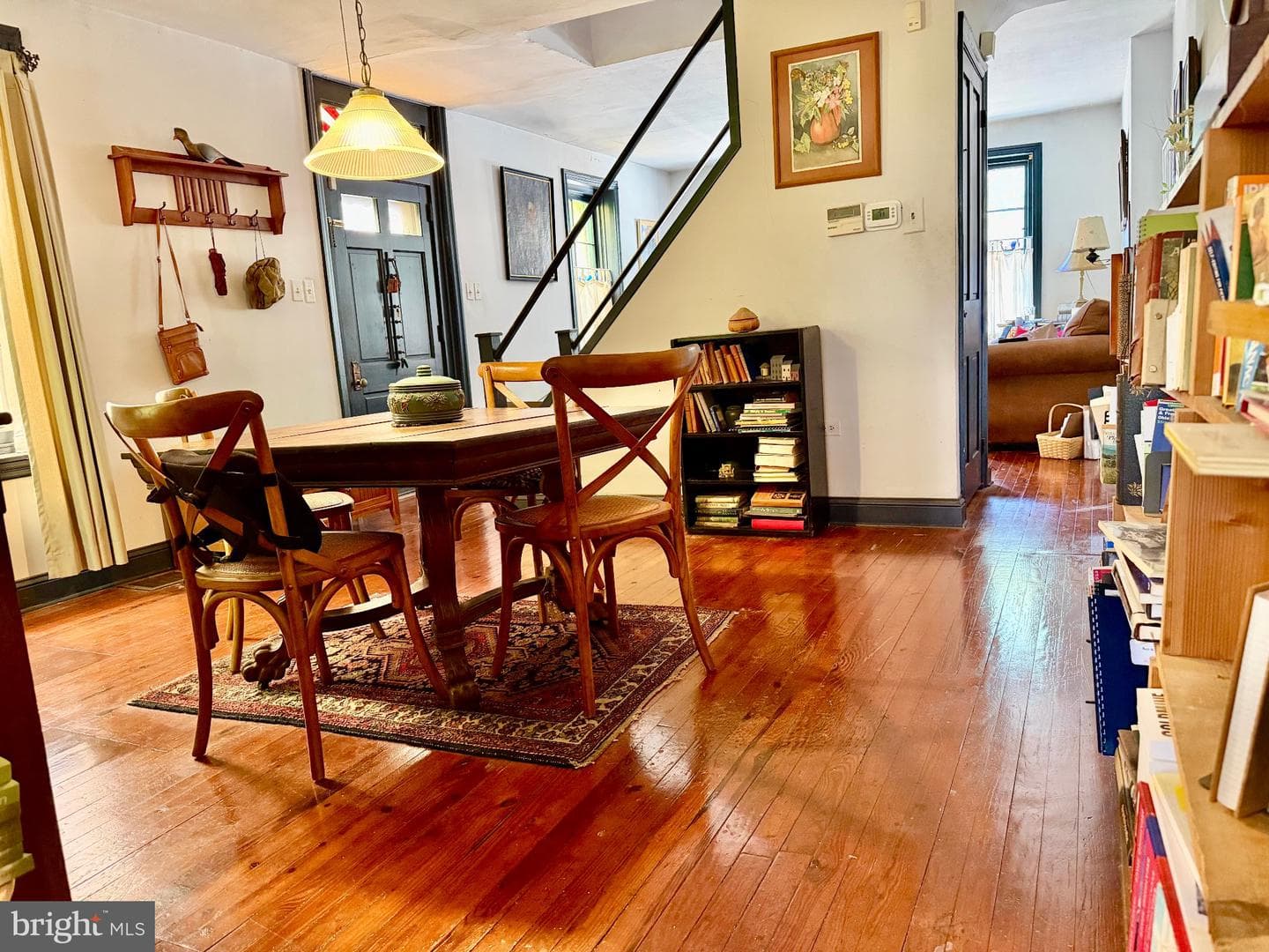 420 W Woodlawn Street photo 32