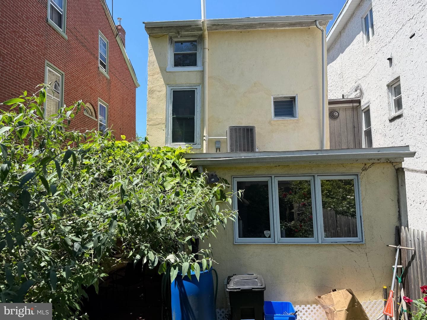 420 W Woodlawn Street photo 37