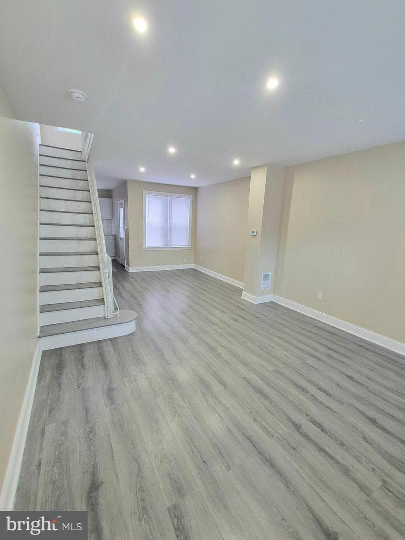 6136 Walker Street photo 3