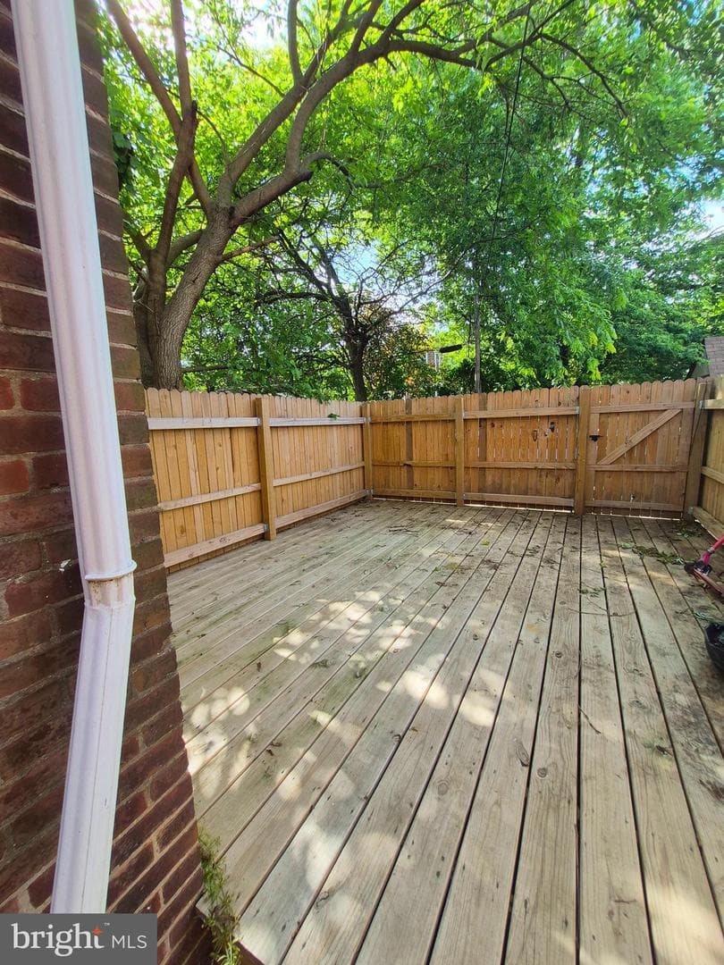 6136 Walker Street photo 32