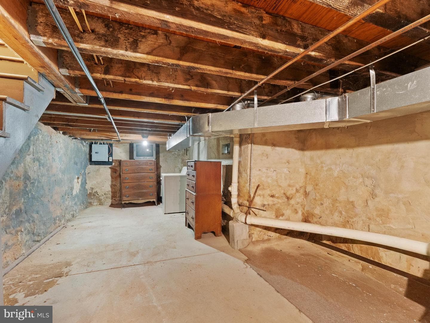 1337 S May Street photo 17