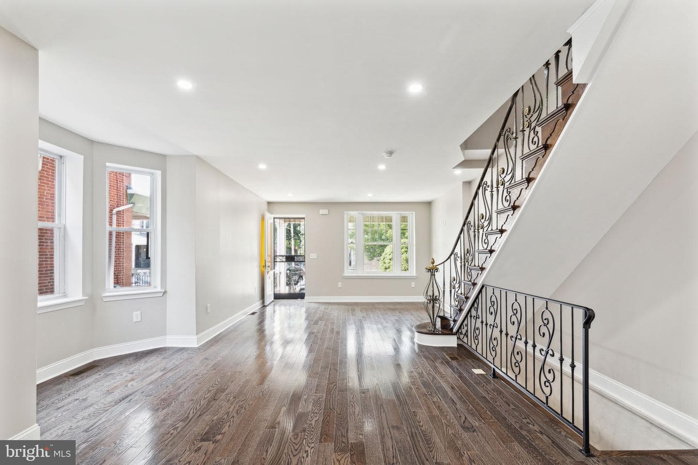 1821 W Porter Street photo 5