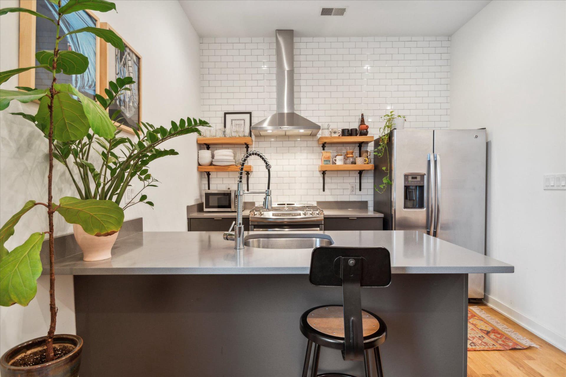 1617 N Hope Street #1d photo 6