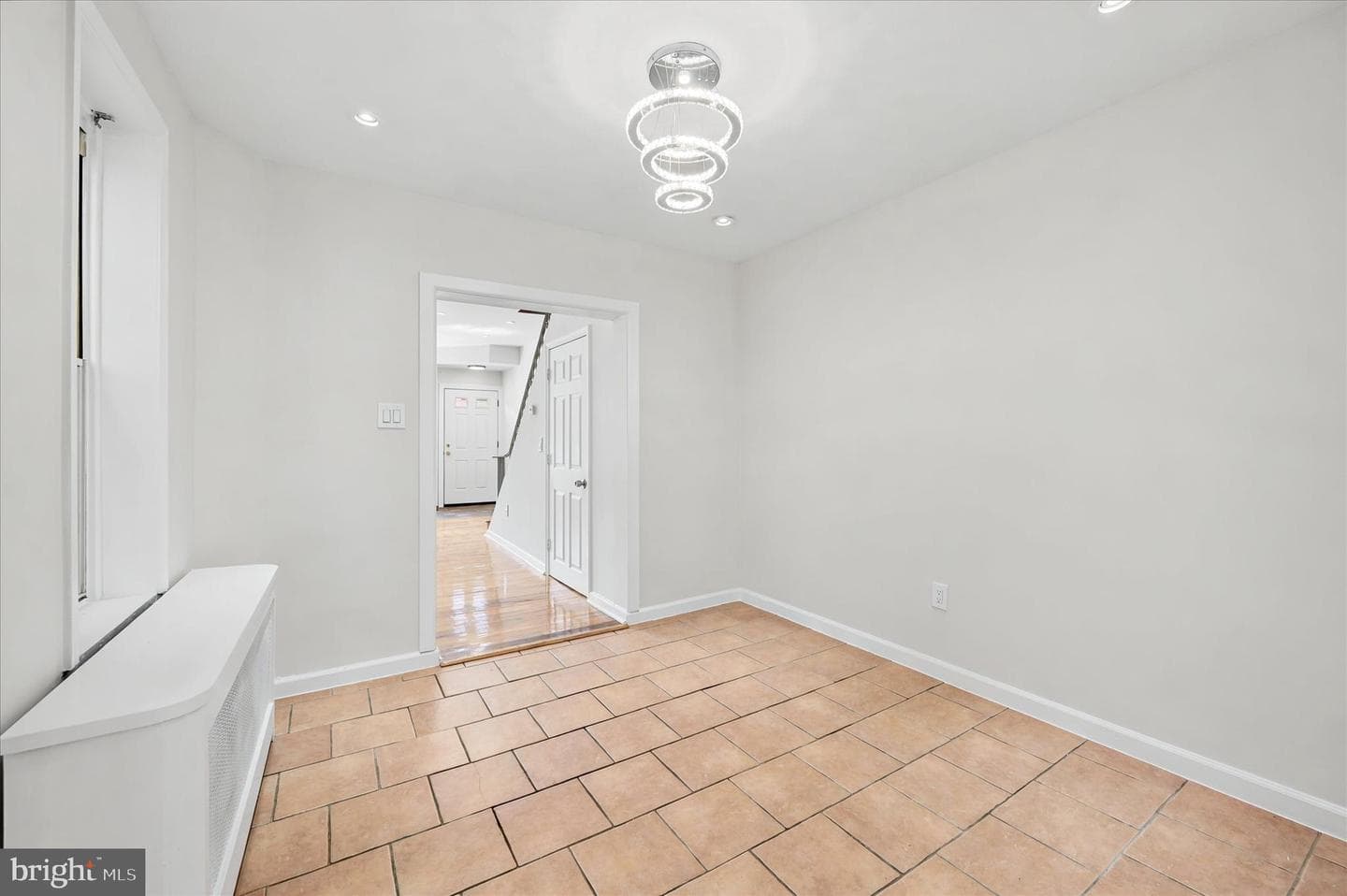 3052 Aramingo Avenue photo 5