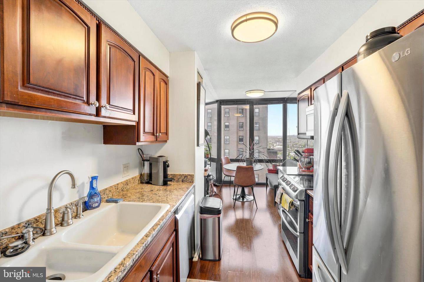 2018 Walnut Street #23e photo 9