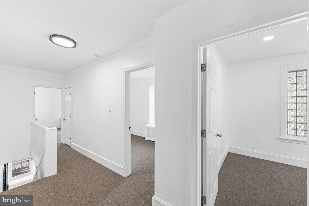 1364 W Spencer Street photo 20
