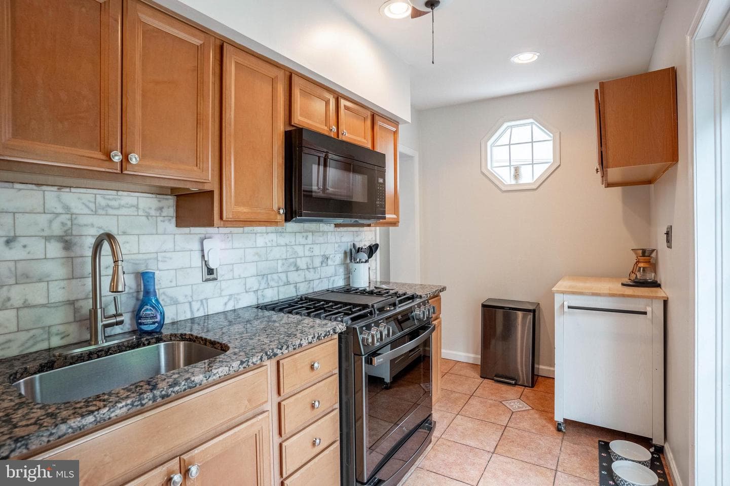 4326 Mitchell Street photo 13