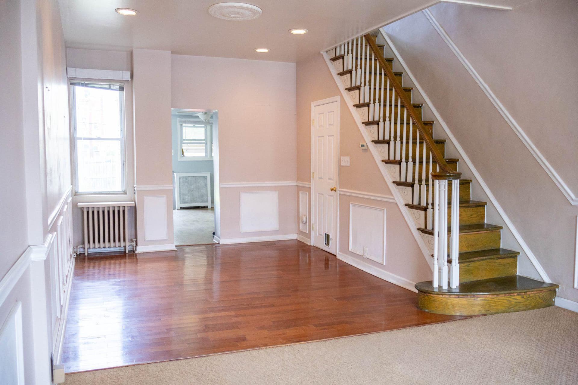 4368 Edgemont photo 3