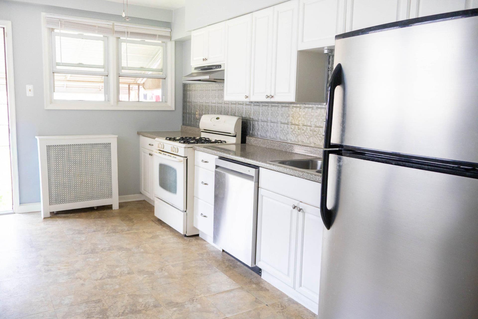 4368 Edgemont photo 4