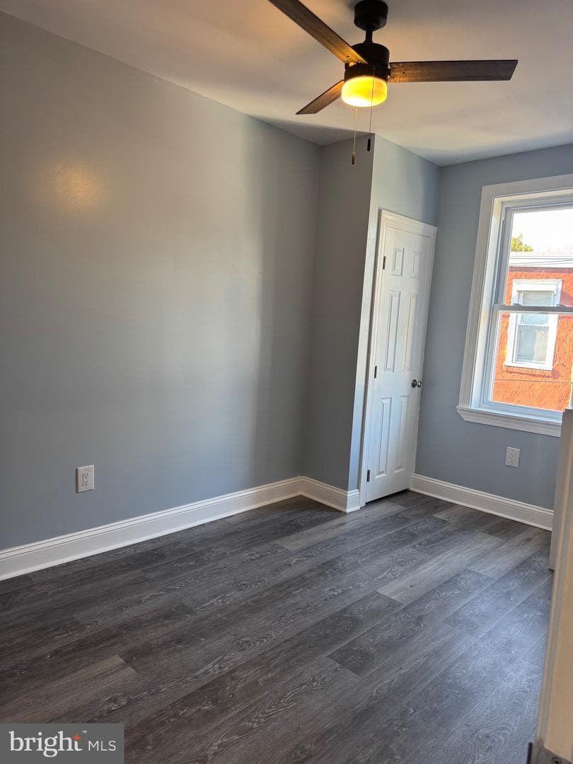 1528 S Vogdes Street photo 26
