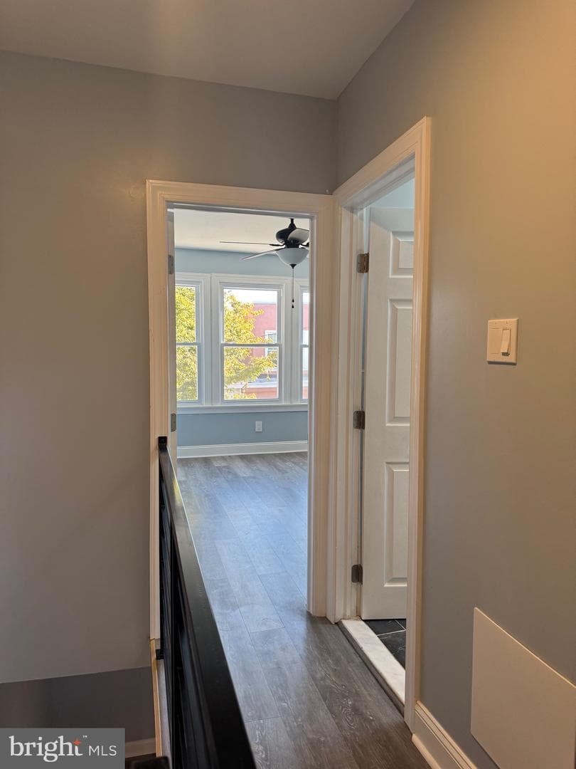 1528 S Vogdes Street photo 27