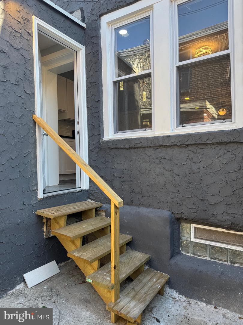 1528 S Vogdes Street photo 38