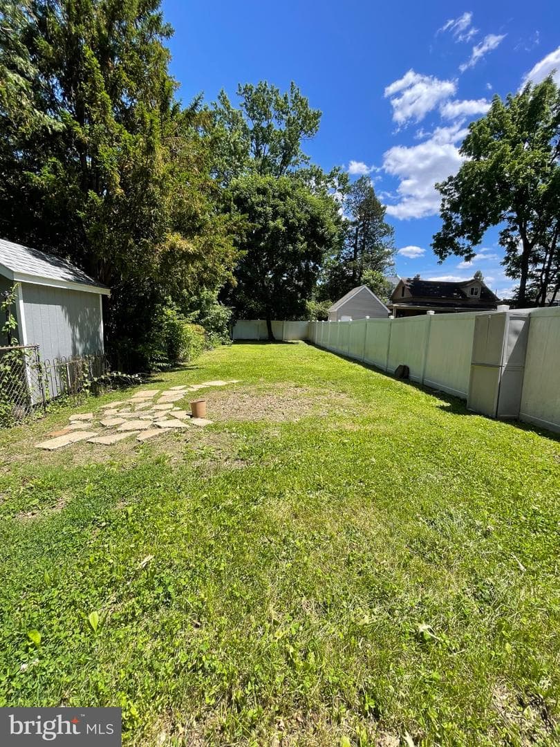 8129 Pine Road photo 36