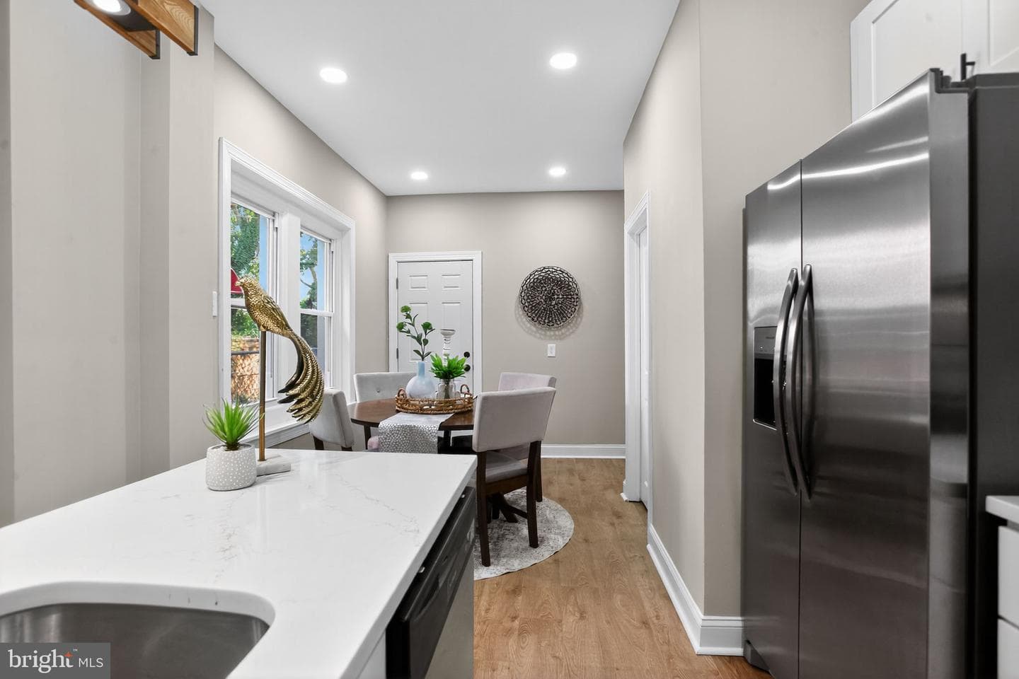 508 W King Street photo 13