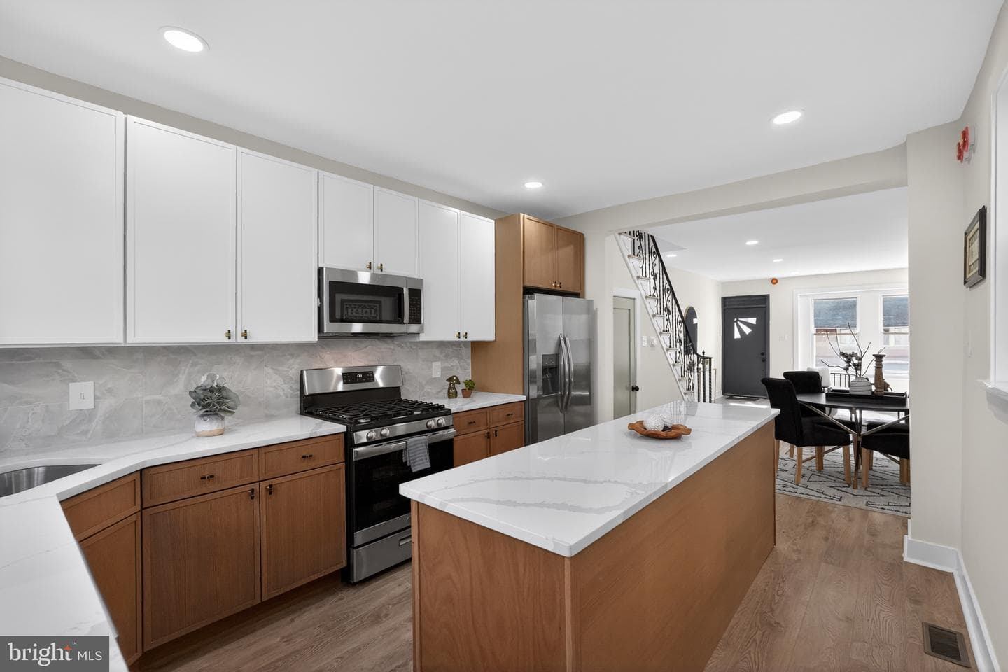 2221 S Carlisle Street photo 13