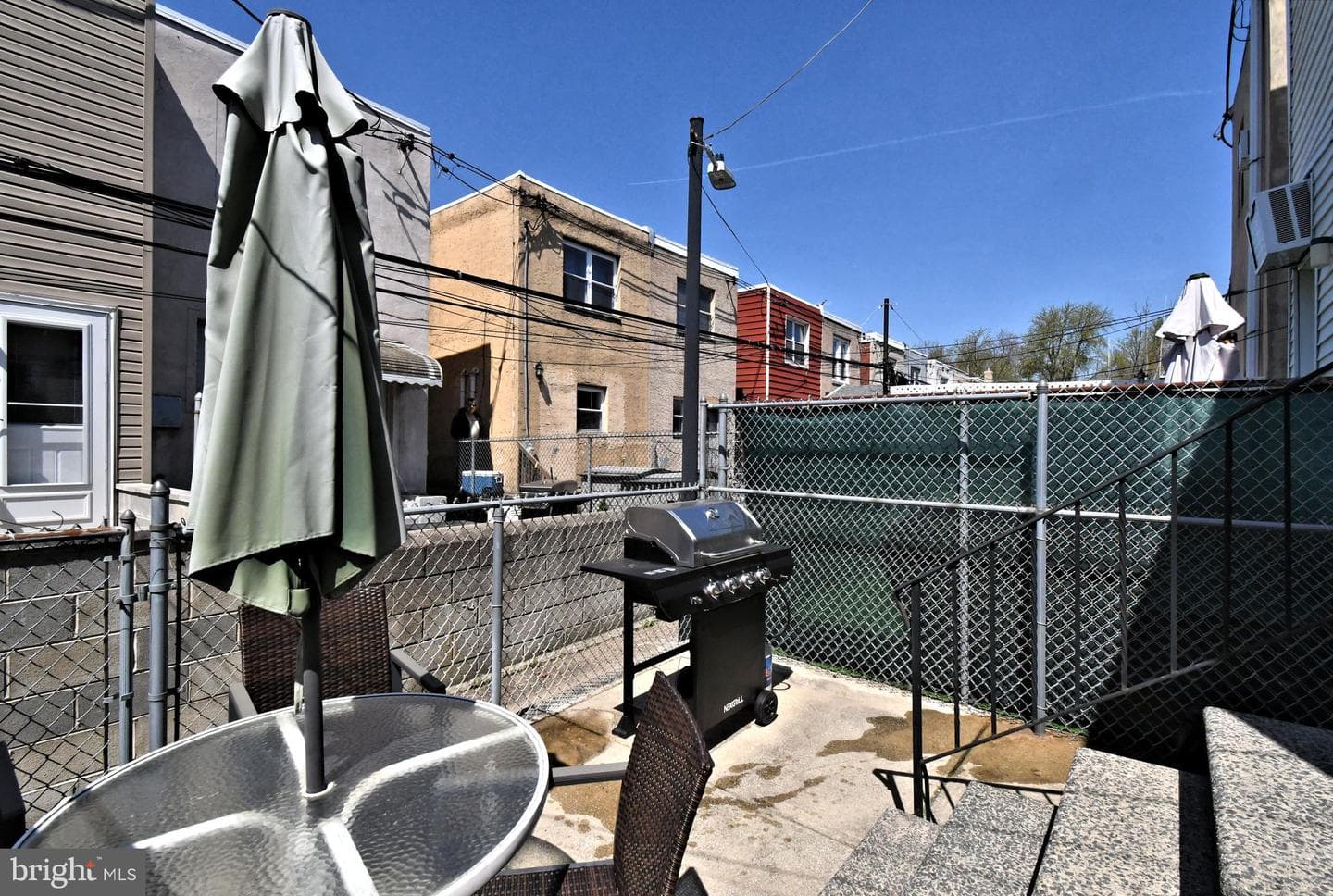 2836 S Sydenham Street photo 8