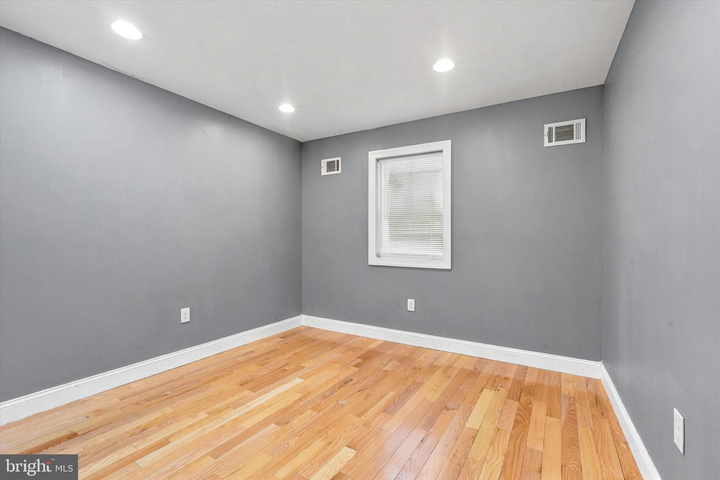 2504 Manton Street photo 13
