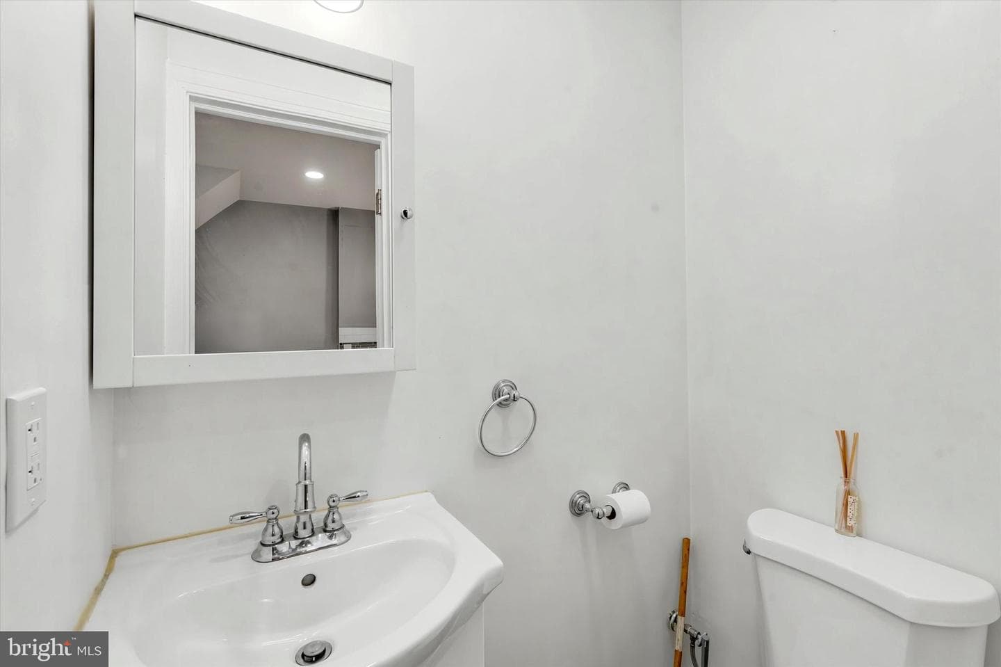 2504 Manton Street photo 8