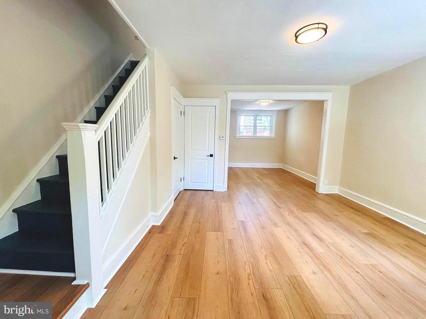 923 Edgemore Road