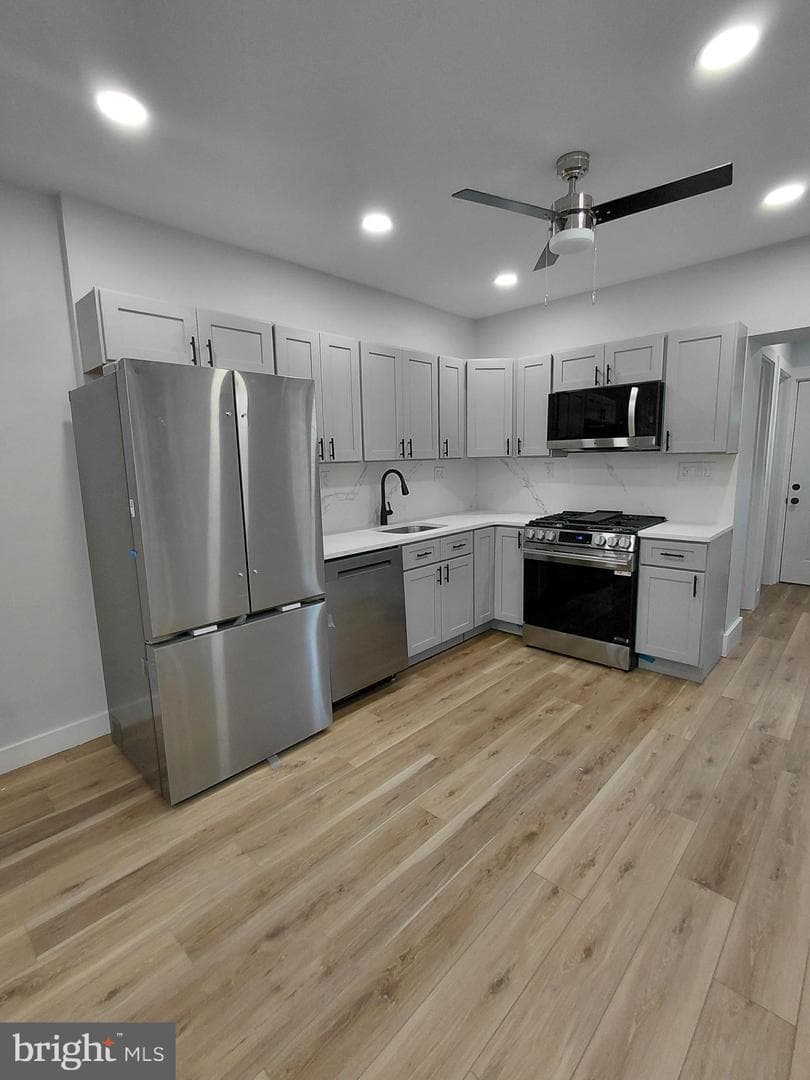 43 E Sharpnack Street photo 10