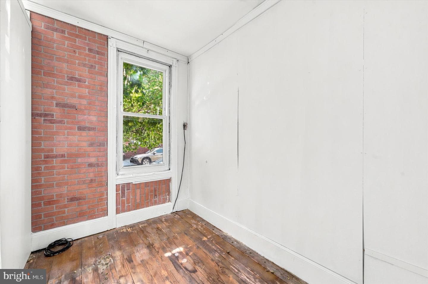 2417 E Cumberland Street photo 7