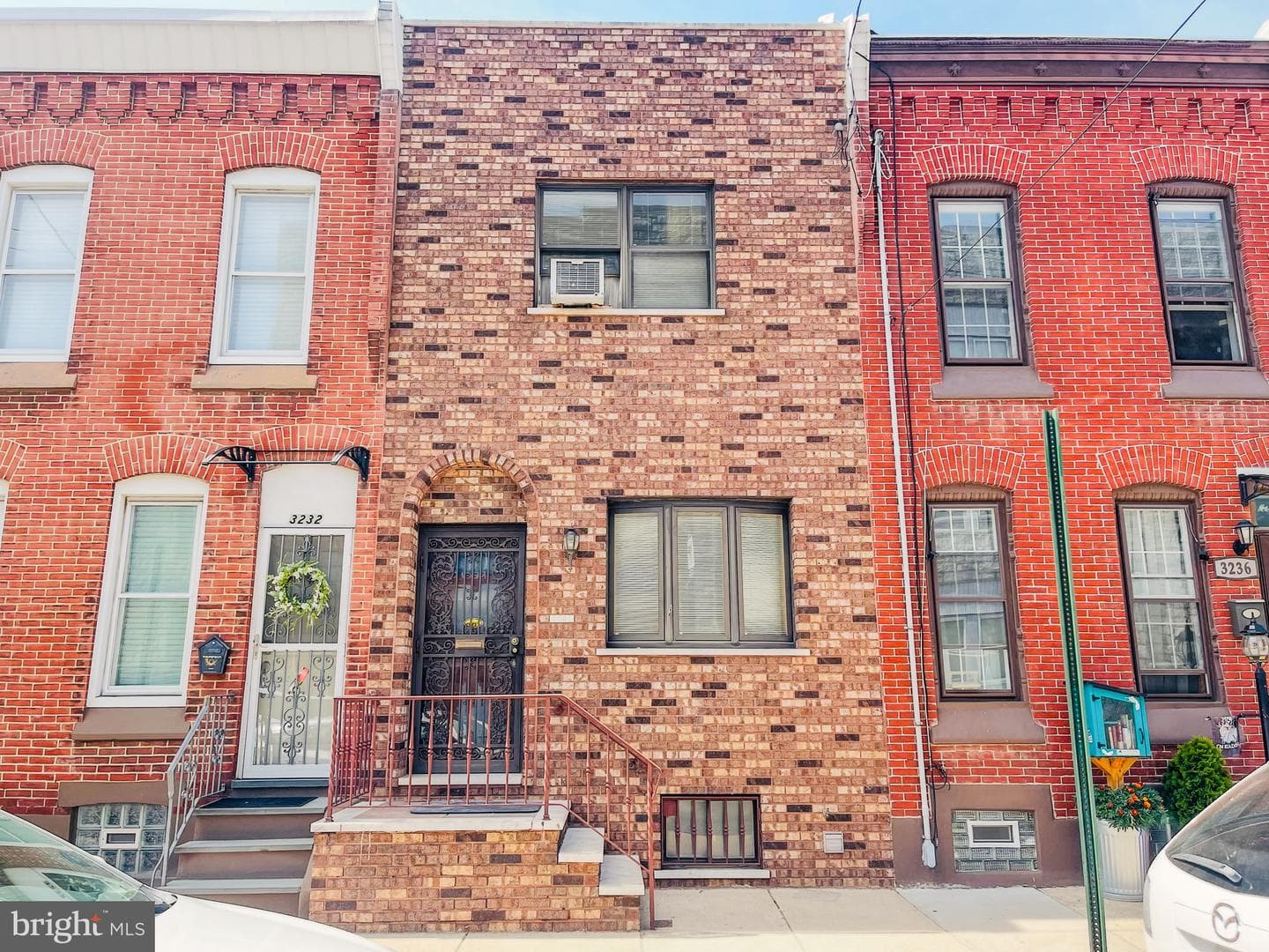 3234 E Thompson Street, Philadelphia