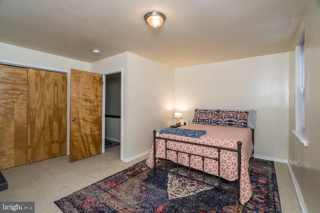 1619 W Master Street photo 12