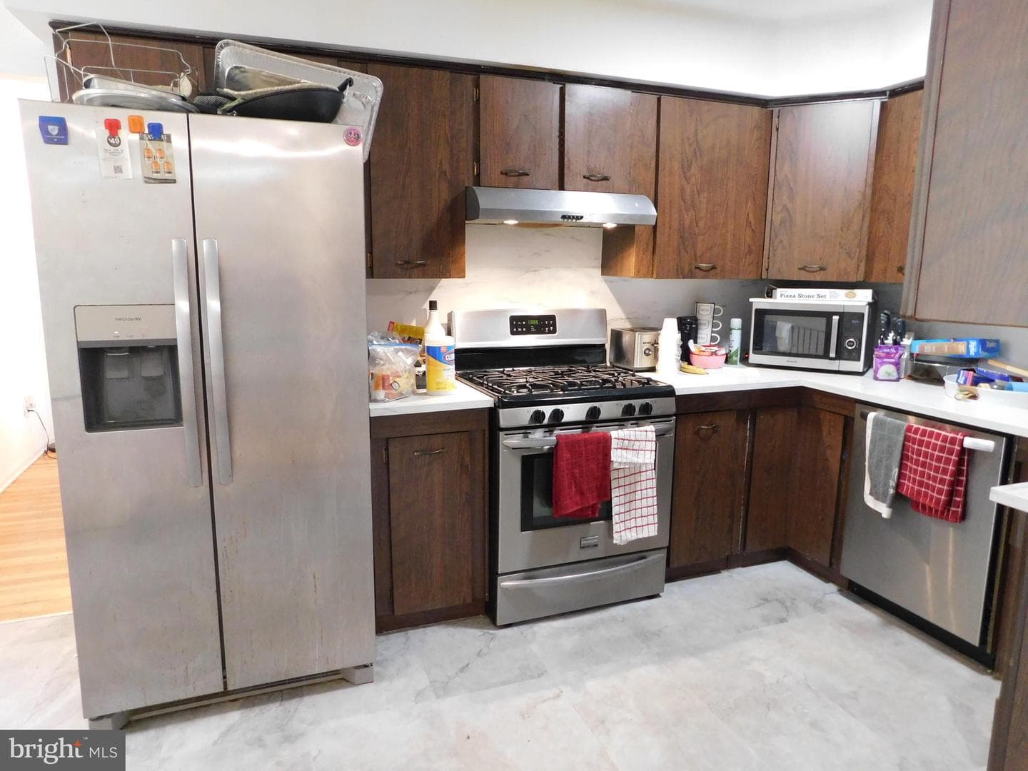 8000 Stenton Avenue photo 10
